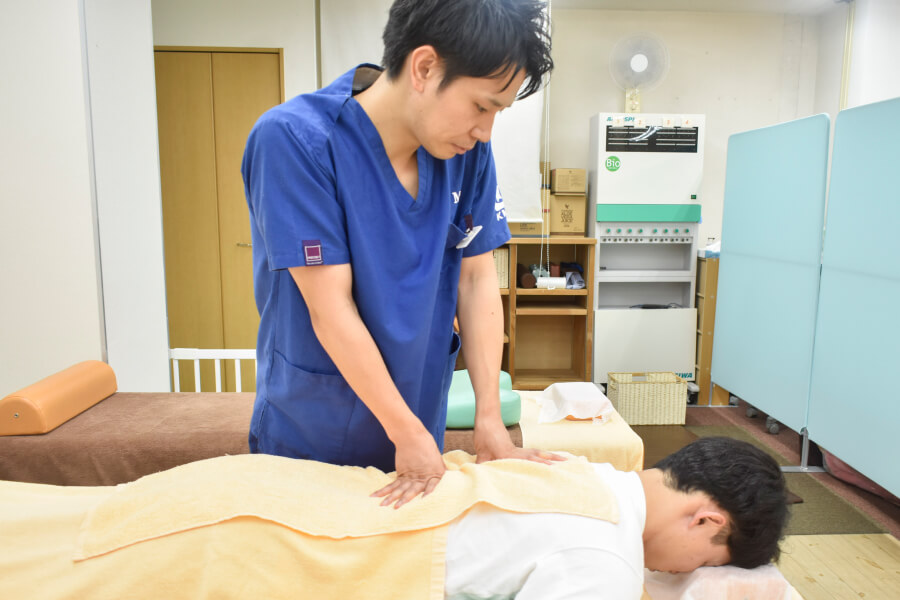 小林整骨院 福島 施術