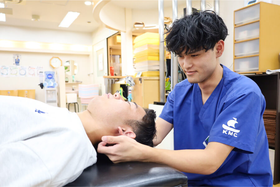 小林整骨院 布施 施術